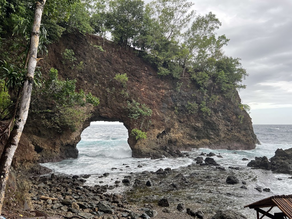 Pintu Kota Beach