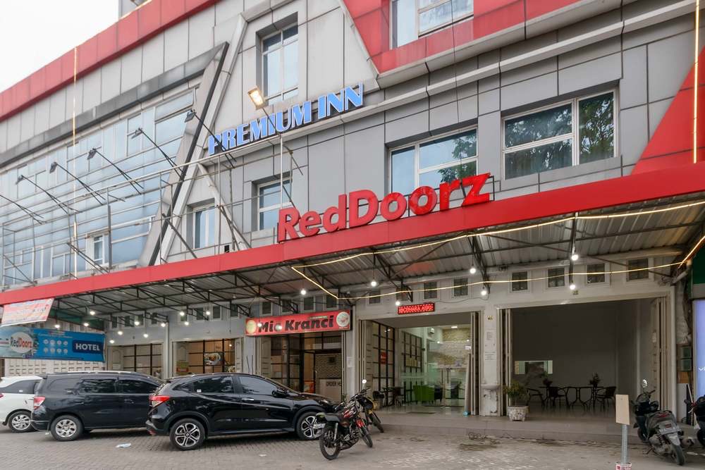 Premium Inn Cemara Asri