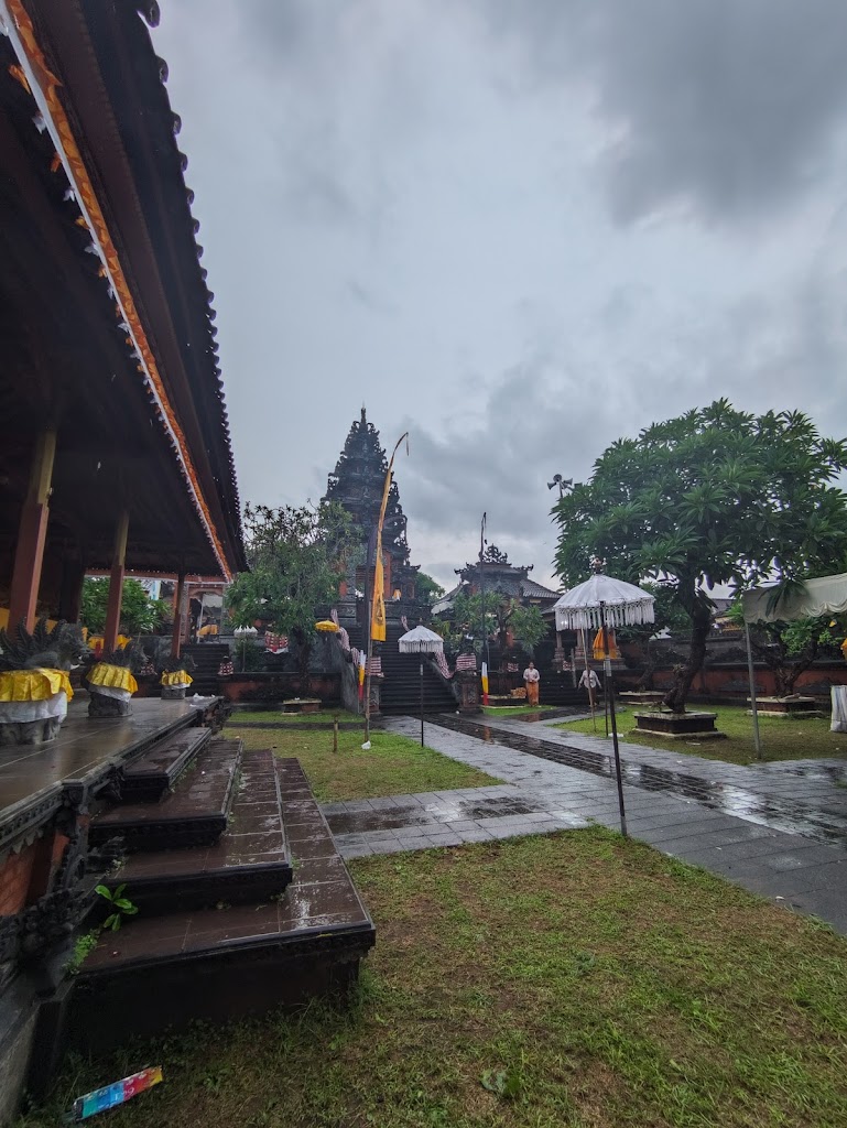 Pura Desa Pakraman Patemon