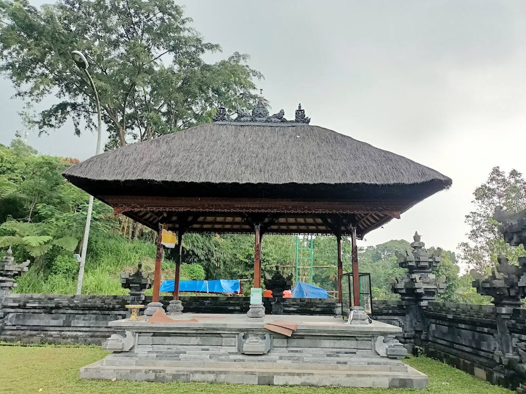 Pura Melanting Gunung Salak