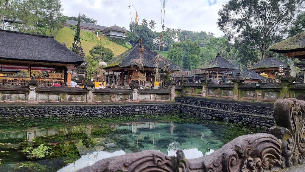 Pura Tirta Tawar