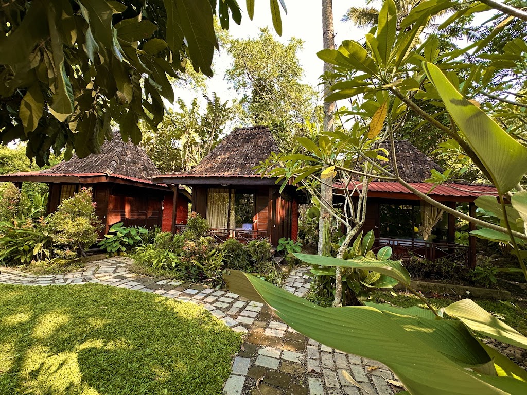 Puunee Wild River Guest House & Villas