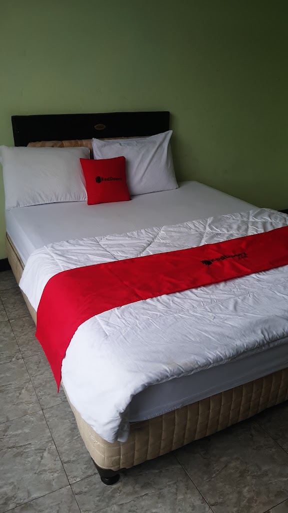 RedDoorz near Reremi Pemancar Manokwari