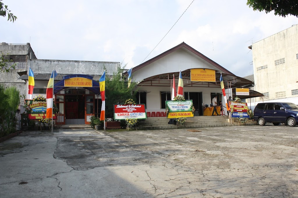 Rumah Duka & Vihara Tridharma Sukabumi