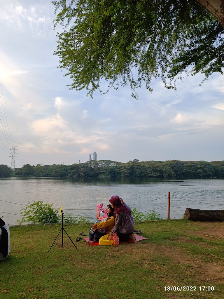 Telaga Ngipik
