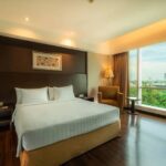 Contemporary hotel offering free breakfast & a spa