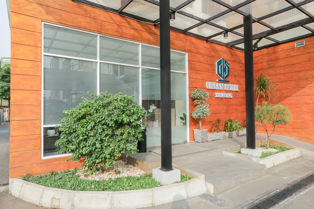 Urban Hotel Serpong