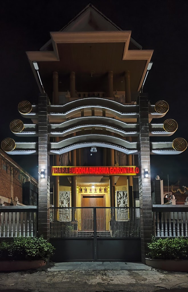 Vihãra Buddha Dharma - Kota Gorontalo