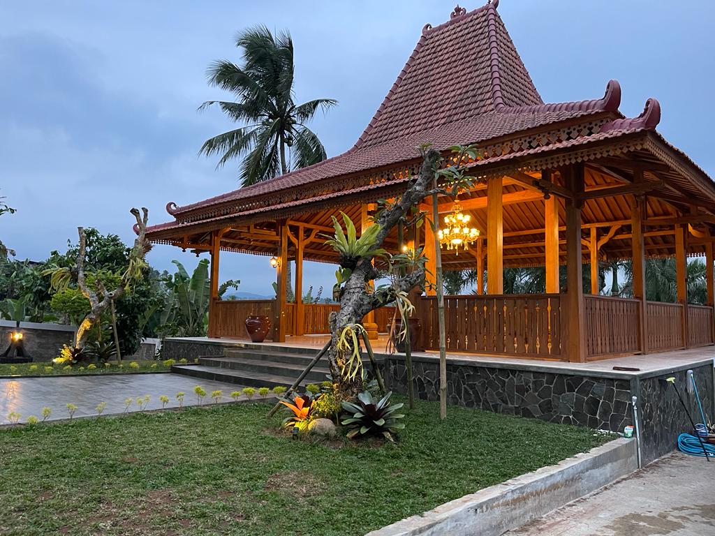 Villa Pendopo Tentrem